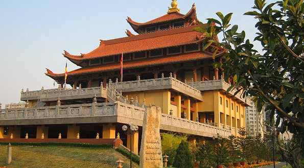 Hue Nghiem pagoda