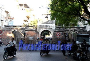 O Quan Chuong - a gate to the Old Quarter of Hanoi