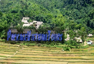 Maisons sur pilotis de Mai Chau Hoa Binh