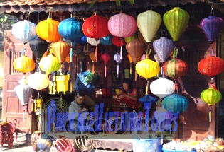 Making lantern in Hoi An