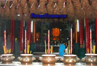 Le temple Thien Hau