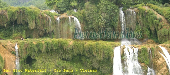 Ban Gioc Waterfall Cao Bang Vietnam