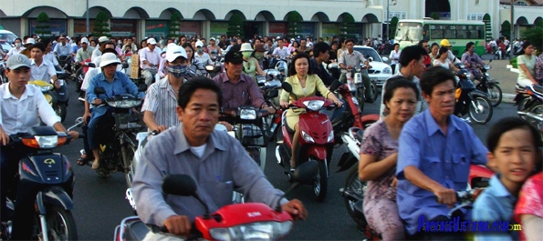 traffic in central Sai Gon